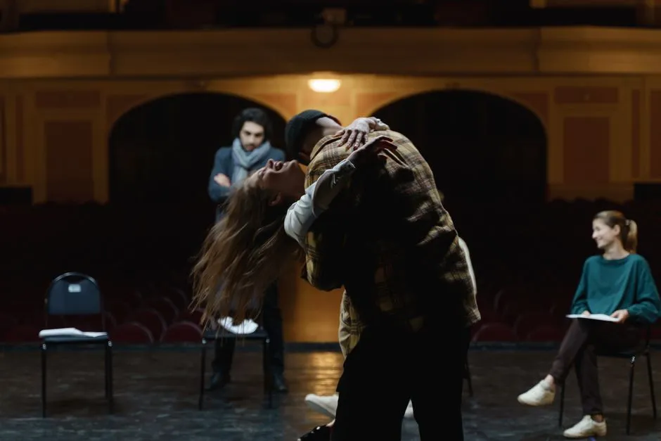 How to Read a Community-Theater Audition Notice